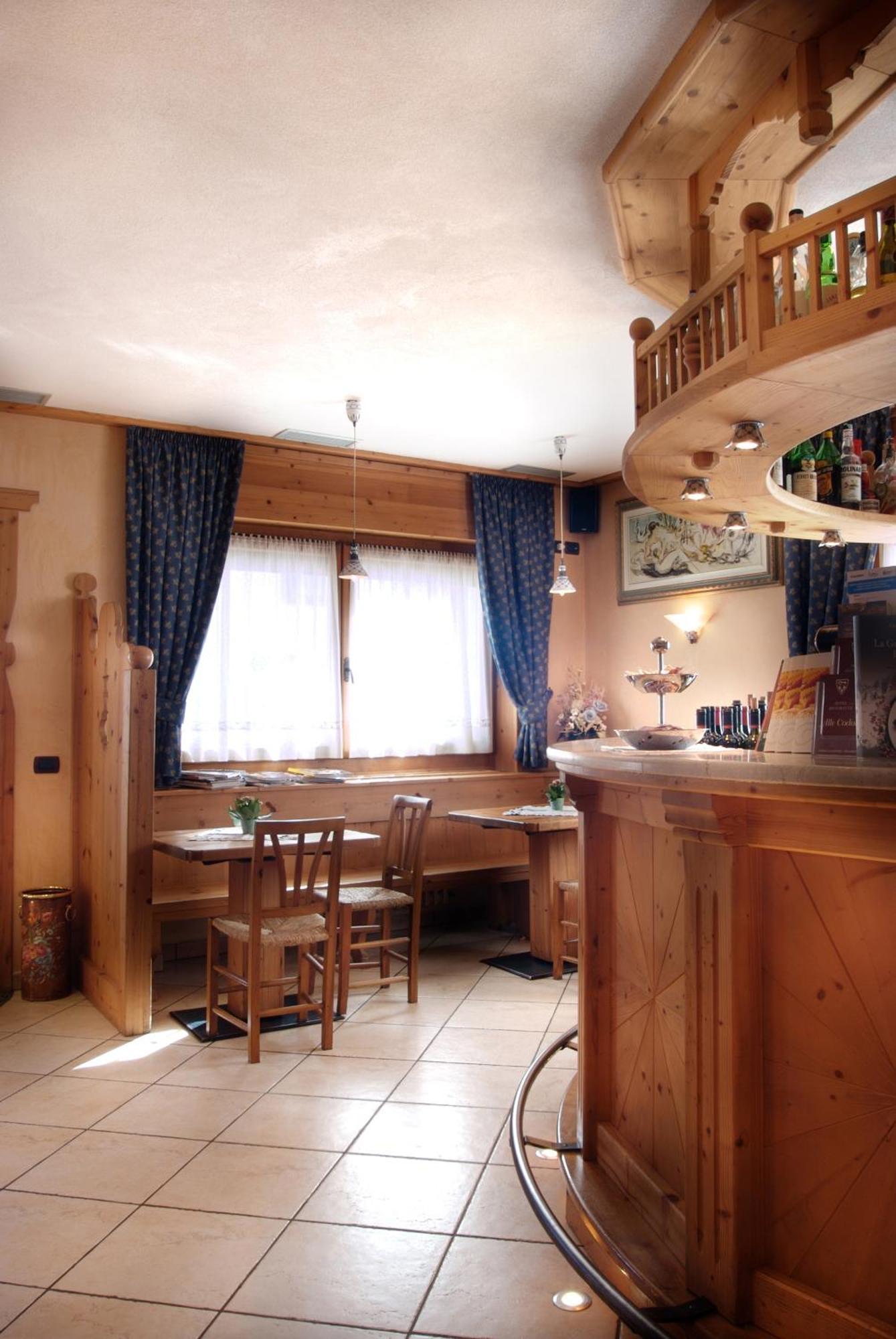 Albergo Ristorante Alle Codole Canale d'Agordo Luaran gambar